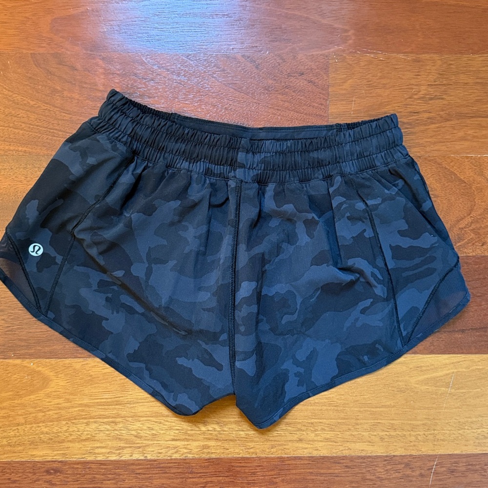 Lululemon Athletica Black Camo Athletic Shorts - Picture 7 of 7